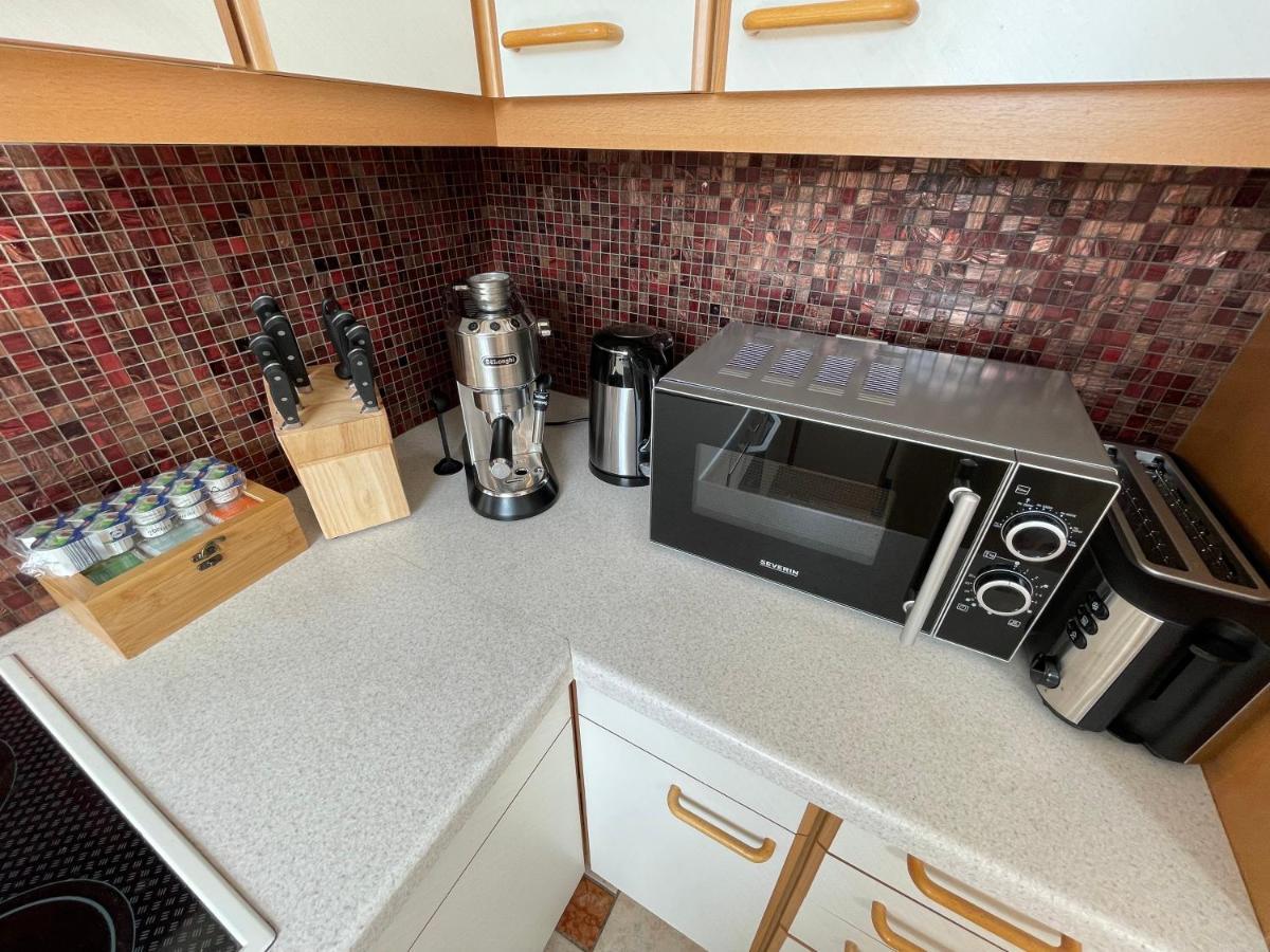 Spacious 3Bd Top Floor Flat Close To Lake Klagenfurt am Woerthersee Dış mekan fotoğraf